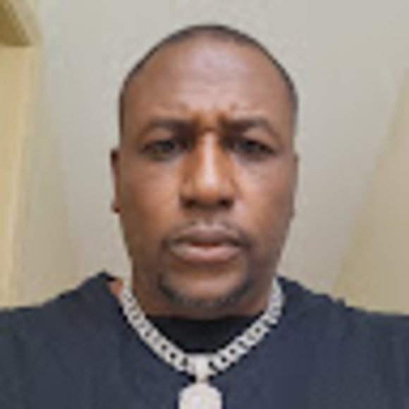 Meet your Posher, Kevin - Picture 1 of 1